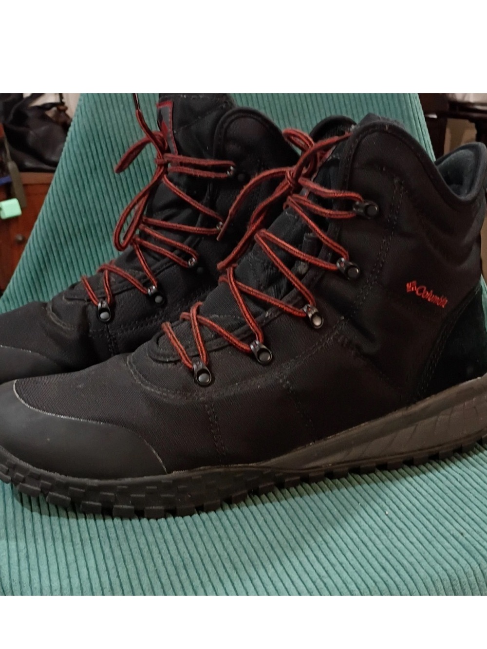 Columbia Mens Waterproof Hiking Boots Black Red Lace Up US 14 Medium BM2806-010